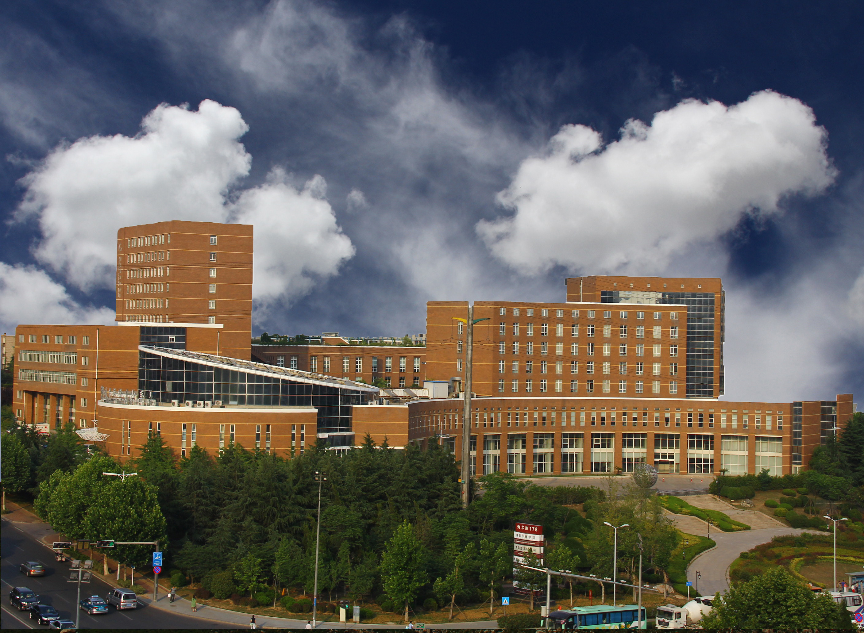 �󷢹�˾�ൺ�ɲ�ѧԺ��ĿЧ��ͼ��1��