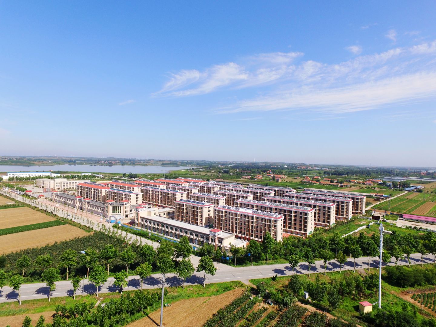 �ൺPA�콢��(�й���)���ż�������ƽ�ȹ�˾��ͷ������Ȫ��������Ŀʵ��ͼ01_compressed